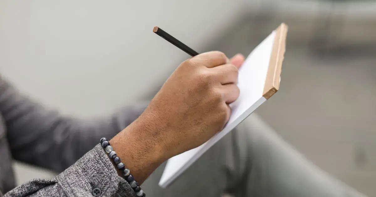 Do Workout Journals Actually Work? What the Science Says