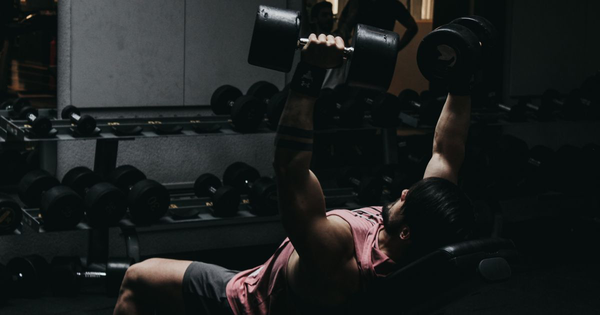 Dumbbell vs Barbell Bench Press: Which Builds More Chest?