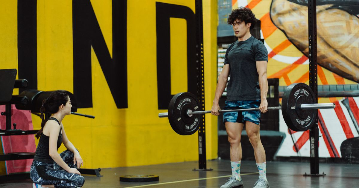 How to Deadlift: Muscles, Form & Progression