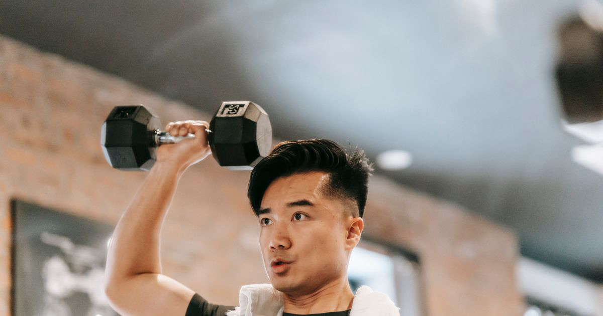 How to Do Lateral Raises: Form, Mistakes, and Progression
