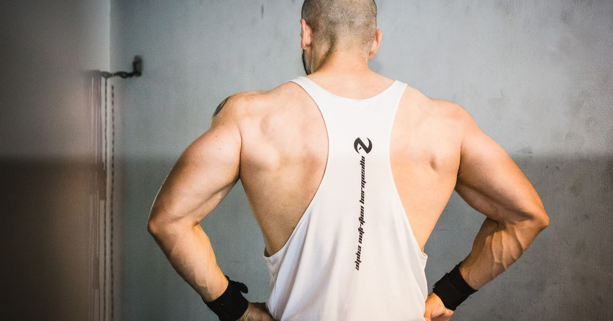 How to Shrug: Form, Muscles Worked and Progression