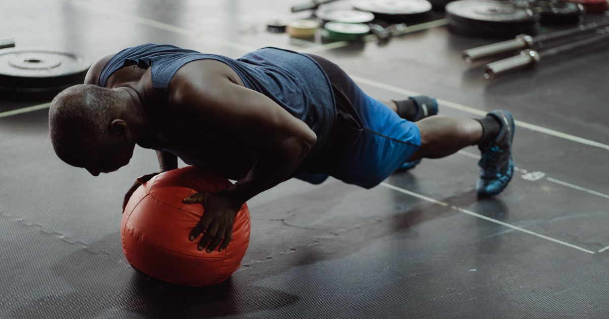 Is 16 Minutes of Training a Week Enough? What a New Study Found