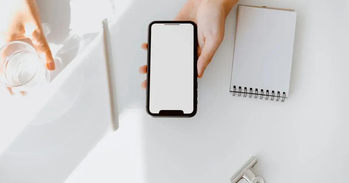 Simple Workout Log for iPhone: Why Minimalist Wins